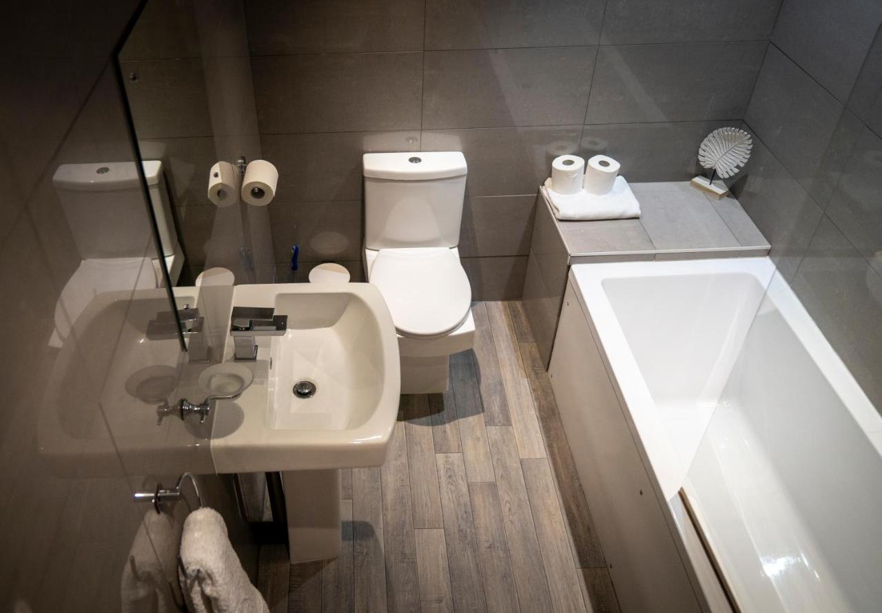 Cornerhouse Apartments Λαντούντνο Εξωτερικό φωτογραφία
