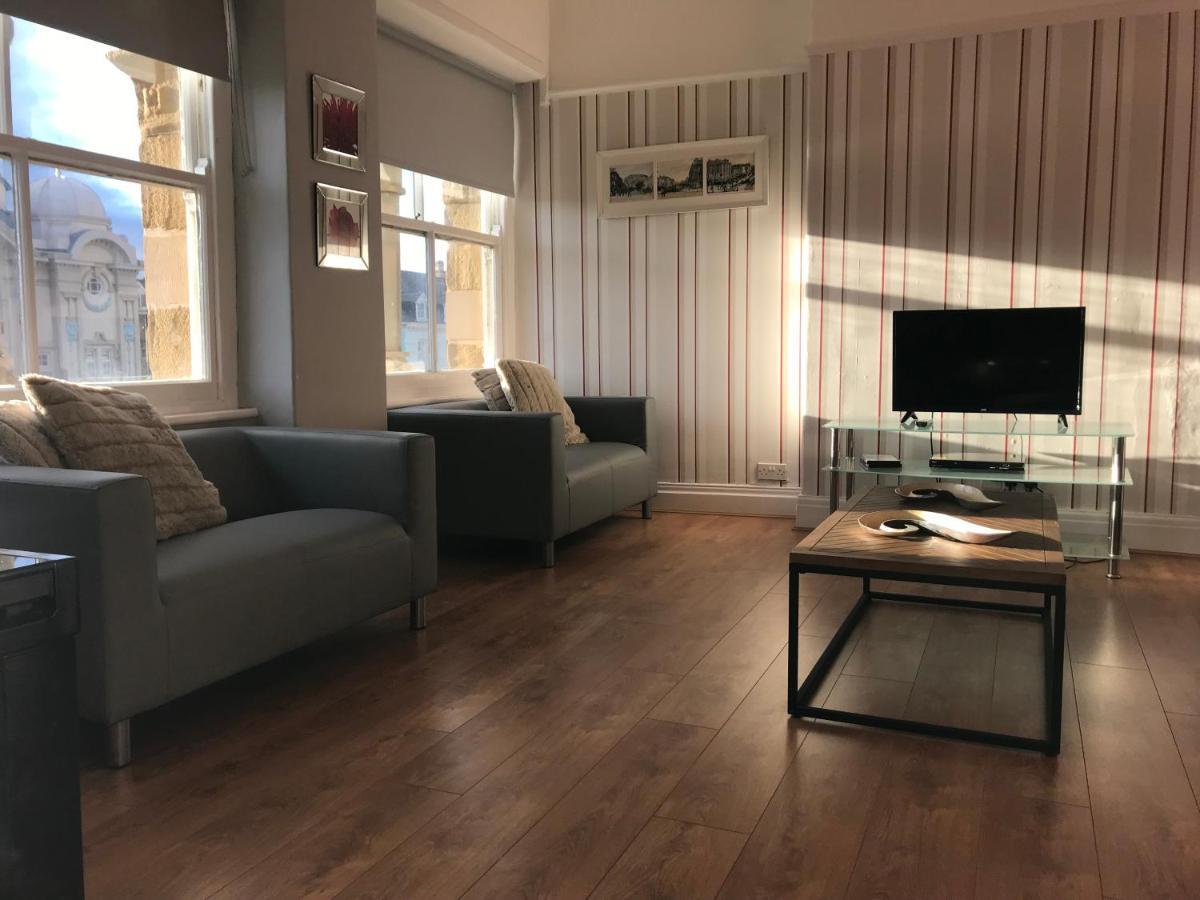 Cornerhouse Apartments Λαντούντνο Εξωτερικό φωτογραφία